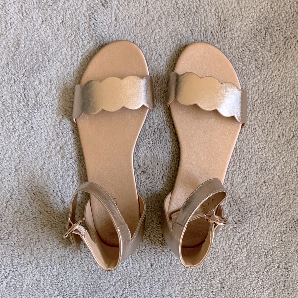 Rose gold scalloped sandal